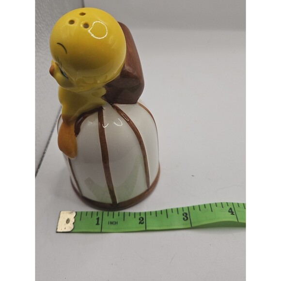 Vintage Gibson 2002 Tweety Bird on Cage Salt or Pepper Shaker - Picture 14 of 16